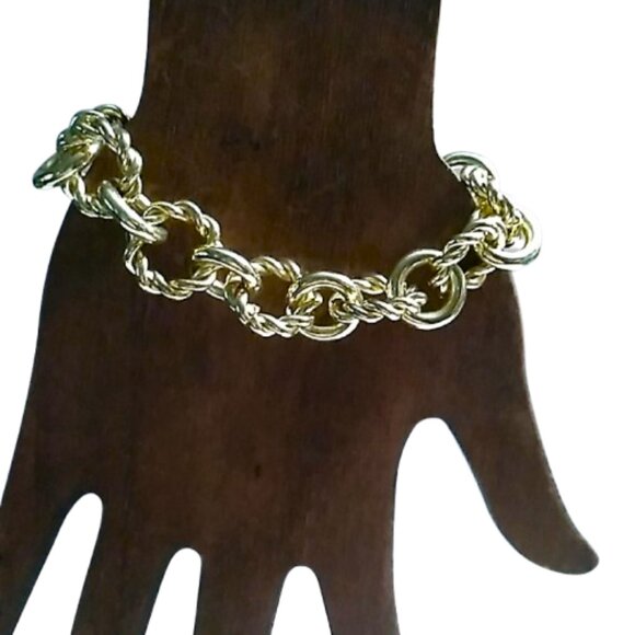 J.Crew Gold-Tone Chain Link Bracelet 8 inch Statement Jewelry Designer - Picture 11 of 13